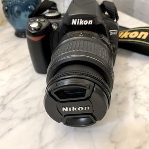 Nikon D40 Camera Body with Nikon DX 18-55 mm Lens